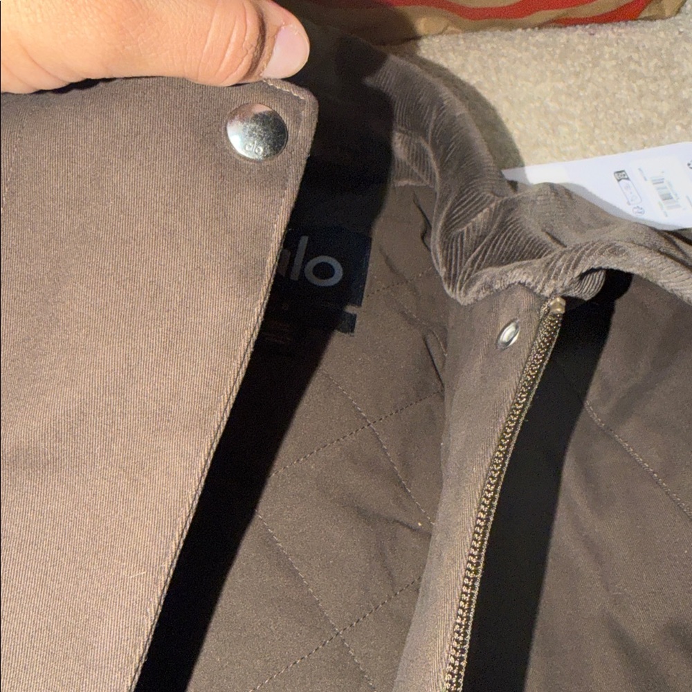 ALO YOGA twill barn jacket - Picture 8 of 10